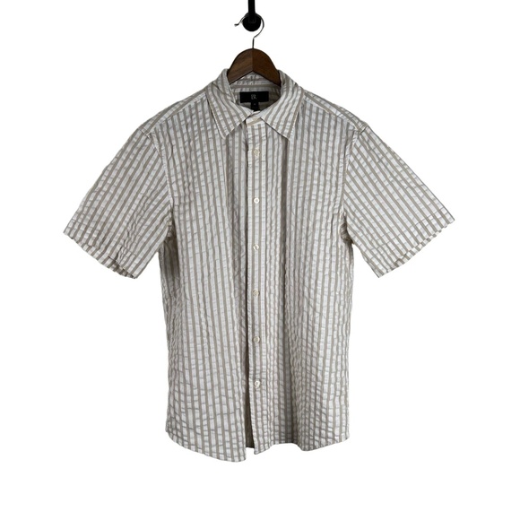 Banana Republic Shirt Medium Khaki White Seersucker Camp Shirt Coastal Preppy - Picture 2 of 9